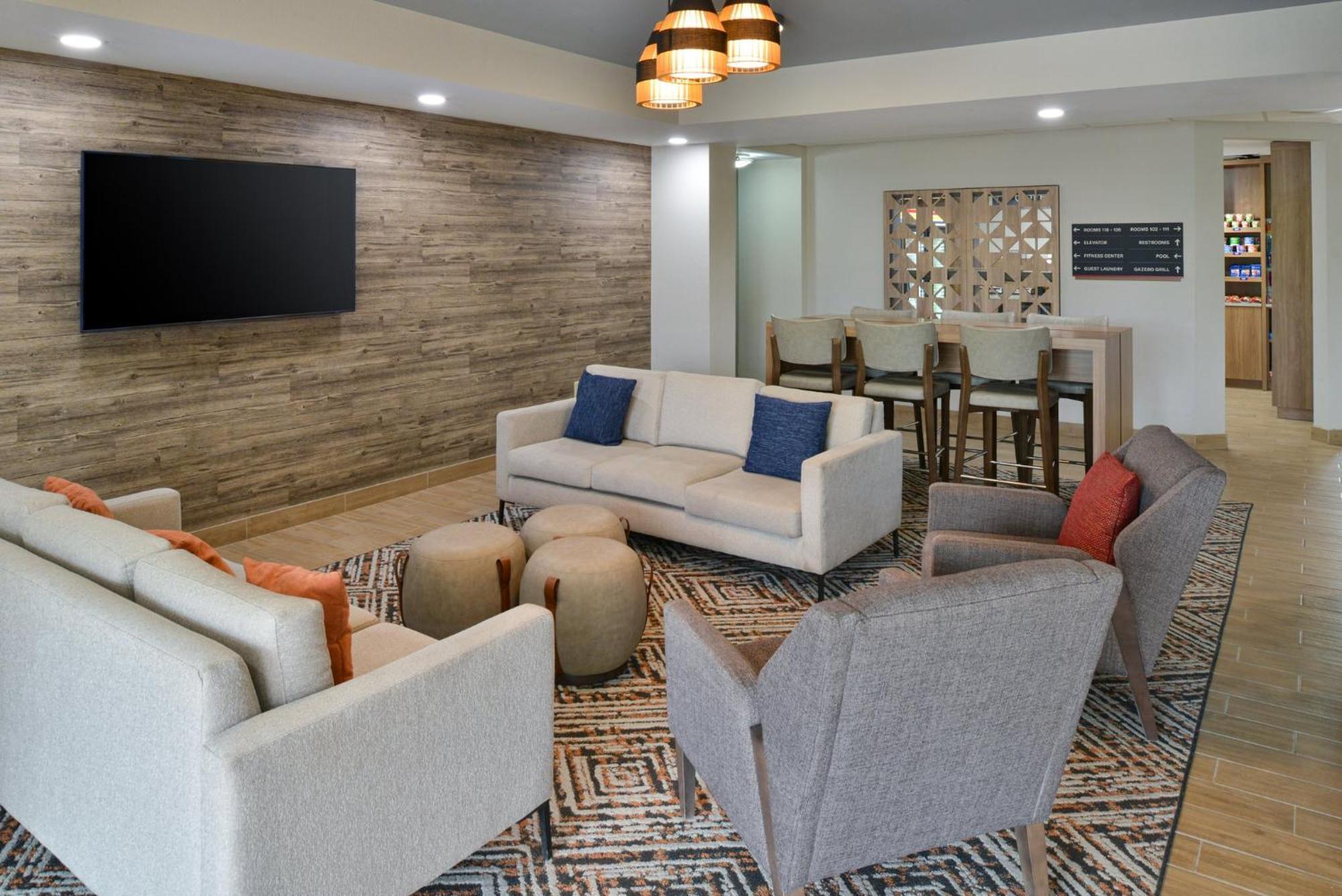 Candlewood Suites Kansas City Northeast By Ihg Bagian luar foto