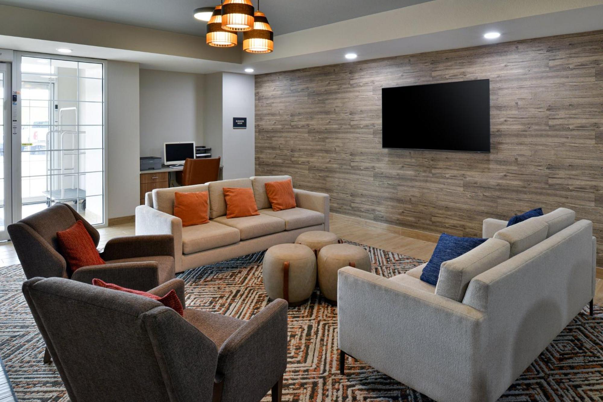 Candlewood Suites Kansas City Northeast By Ihg Bagian luar foto