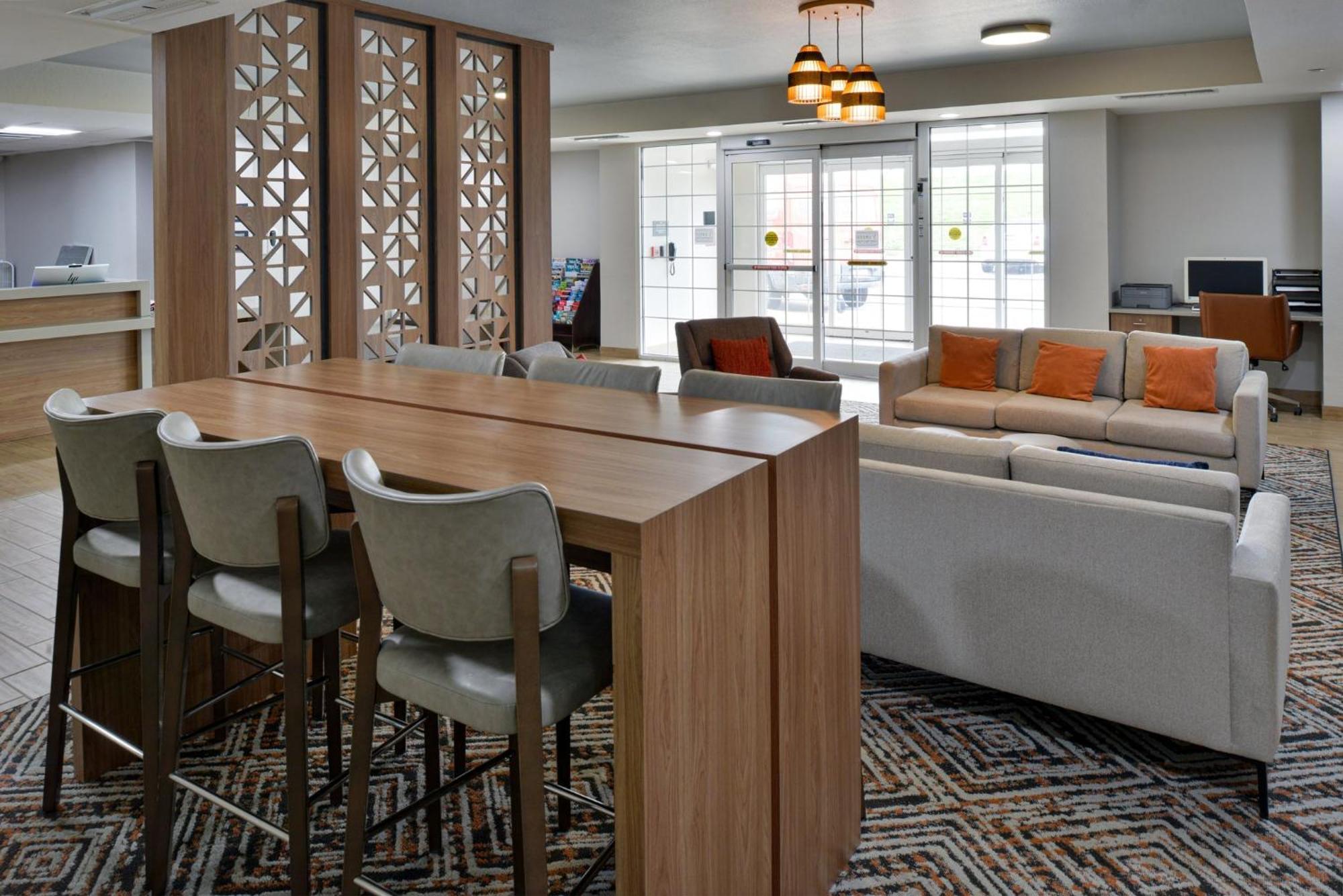 Candlewood Suites Kansas City Northeast By Ihg Bagian luar foto