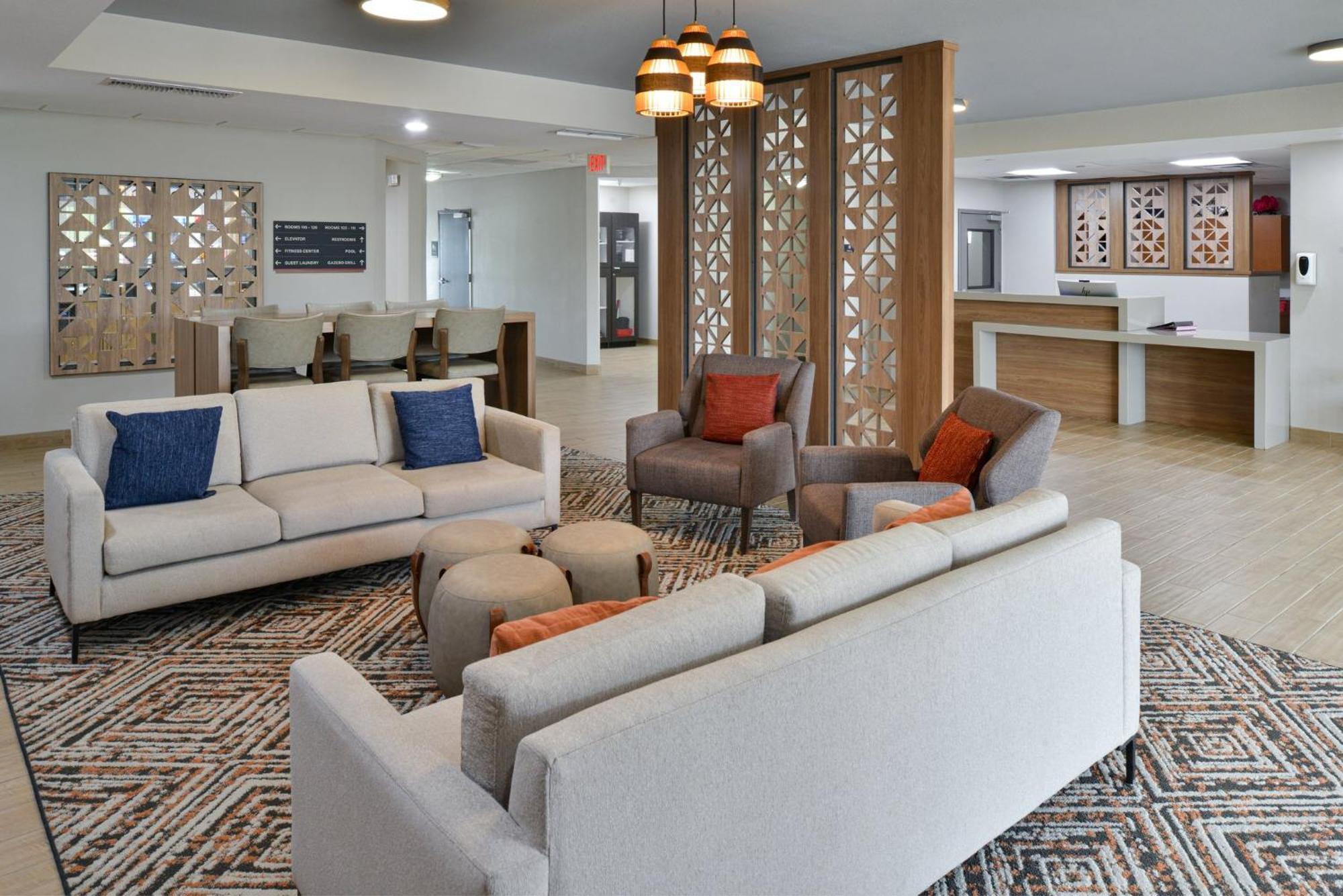 Candlewood Suites Kansas City Northeast By Ihg Bagian luar foto
